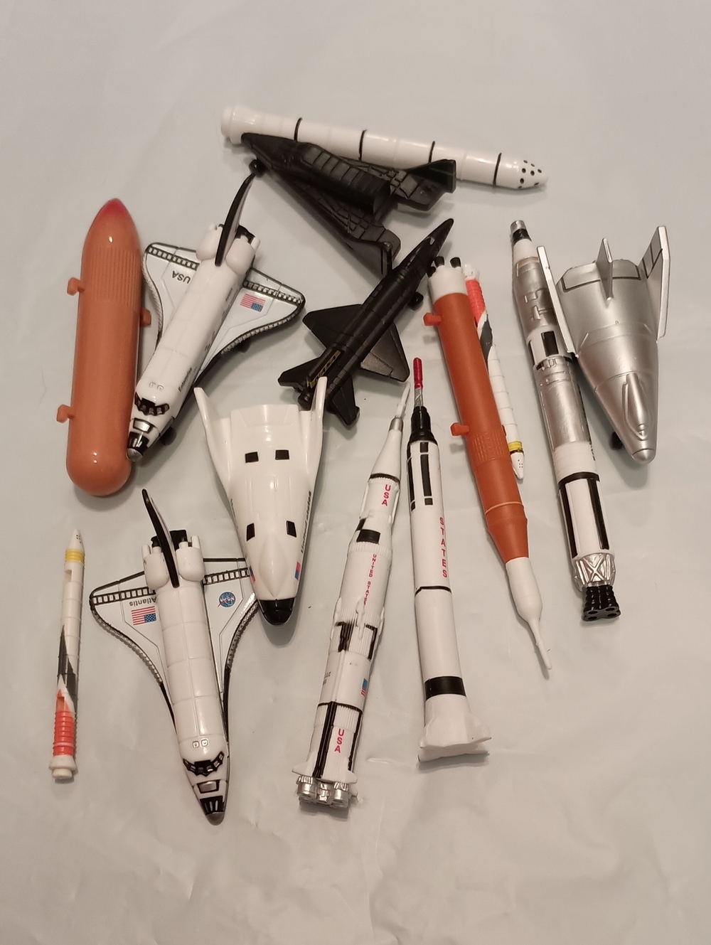 Assorted Kids Space Shuttle and Rocket Toy Set - White, Black, Orange 13pcs